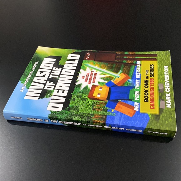 Minecraft: Invasion of the Overworld by Mark Cheverton - Paperback Novel - Picture 3 of 5